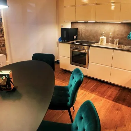 Bellasole Majesty Daire